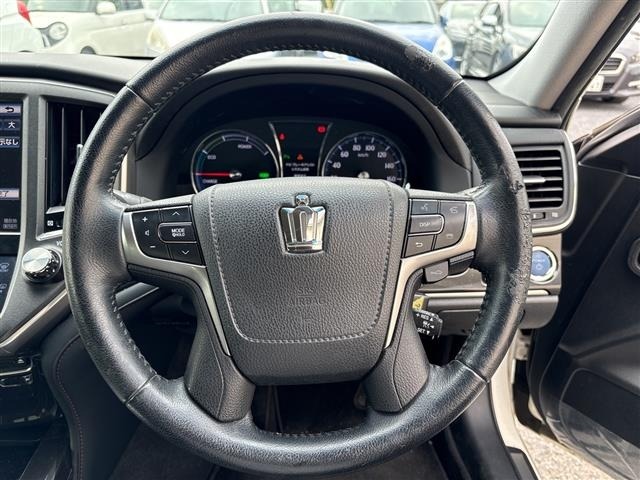 Toyota CROWN 2015 8568364-21