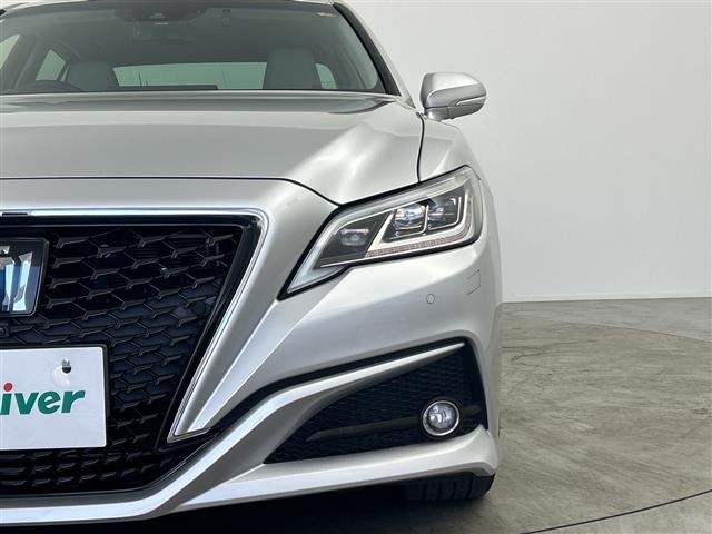 Toyota CROWN 2021 8568380-2