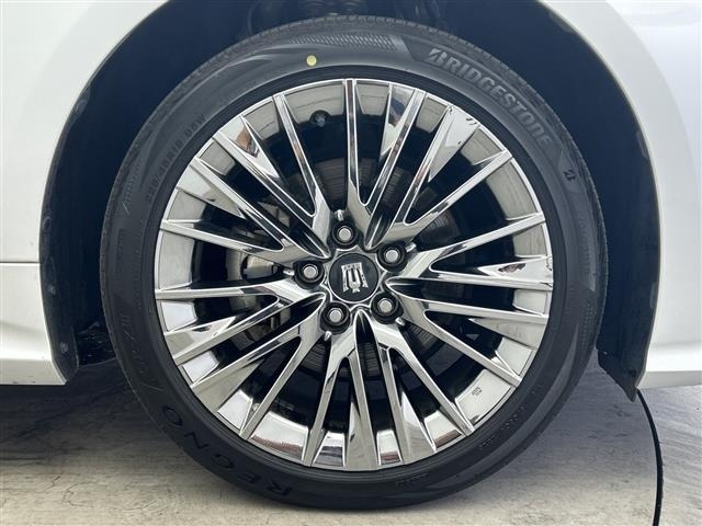 Toyota CROWN 2021 8568380-4
