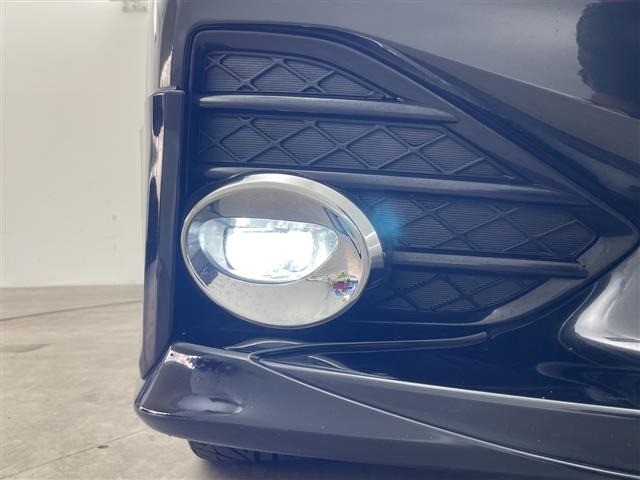 Toyota CROWN 2017 8568382-14