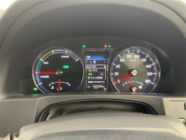 Toyota CROWN 2017 8568382-9