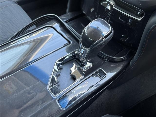 Toyota CROWN 2013 8568385-6