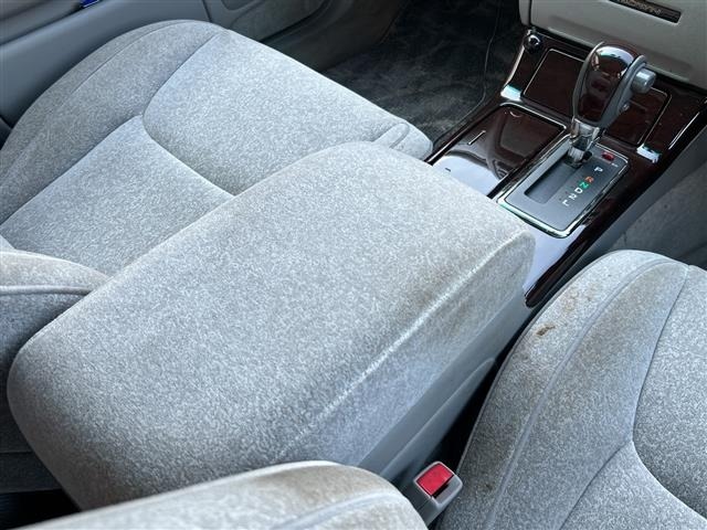 Toyota CROWN 2003 8568386-2