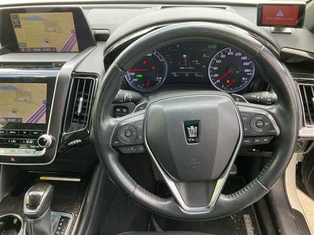 Toyota CROWN 2019 8568394-3