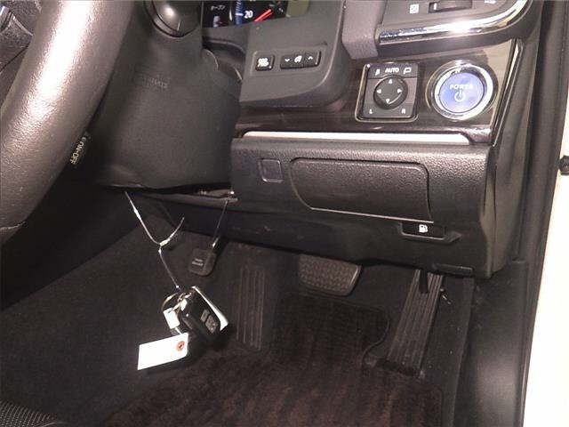 Toyota CROWN 2016 8568413-8