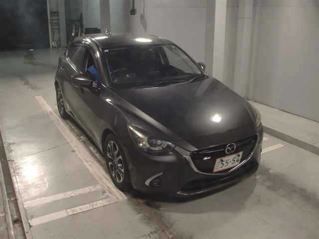 Mazda DEMIO 2017 8577037-0