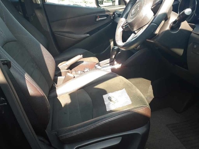 Mazda DEMIO 2017 8577059-10