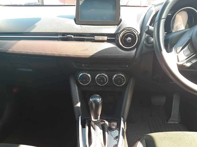 Mazda DEMIO 2017 8577059-11