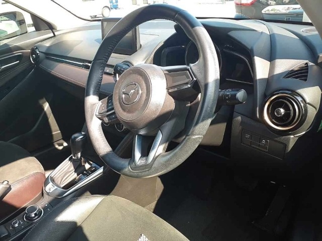 Mazda DEMIO 2017 8577059-9