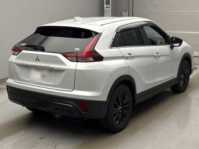 Mitsubishi ECLIPSE CROSS 2024 8570776-1