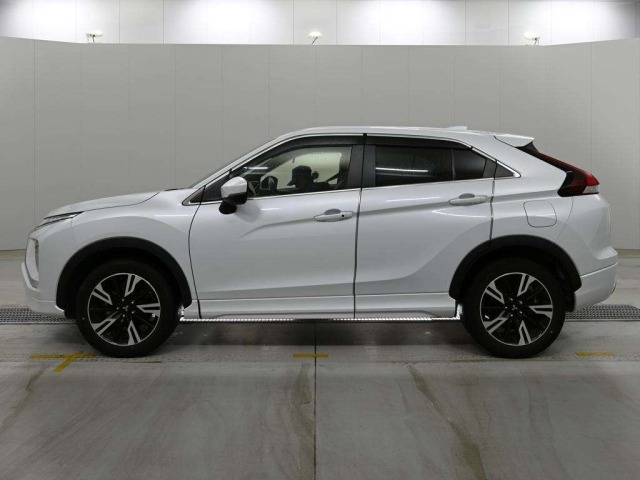 Mitsubishi ECLIPSE CROSS 2023 8570780-4