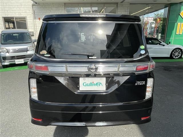 Nissan ELGRAND 2014 8577725-16