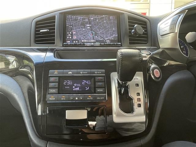 Nissan ELGRAND 2014 8577725-3