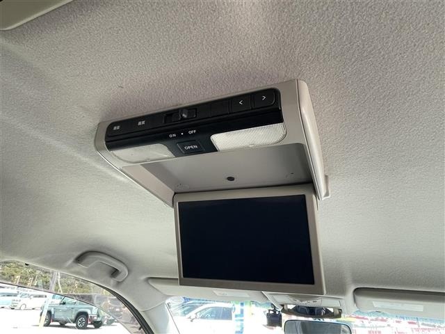 Nissan ELGRAND 2010 8577726-22