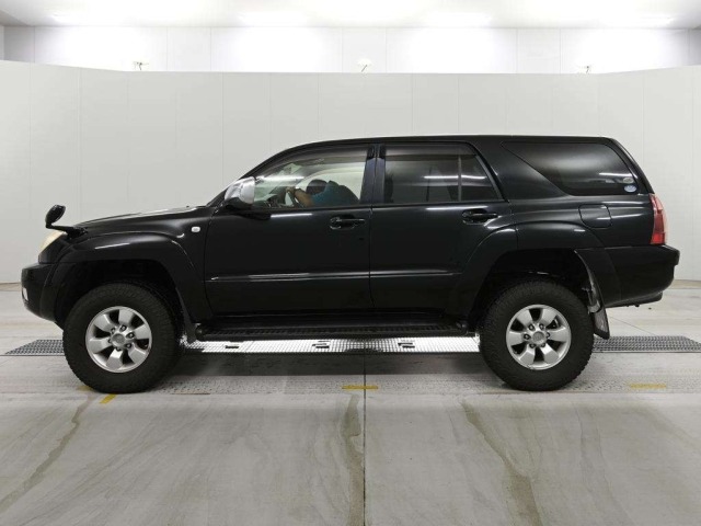 Toyota HILUX SURF 2004 8582359-4