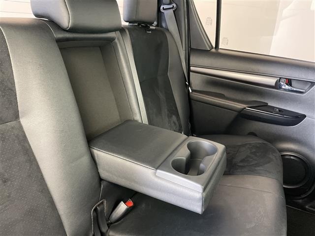Toyota HILUX 2021 8568923-5