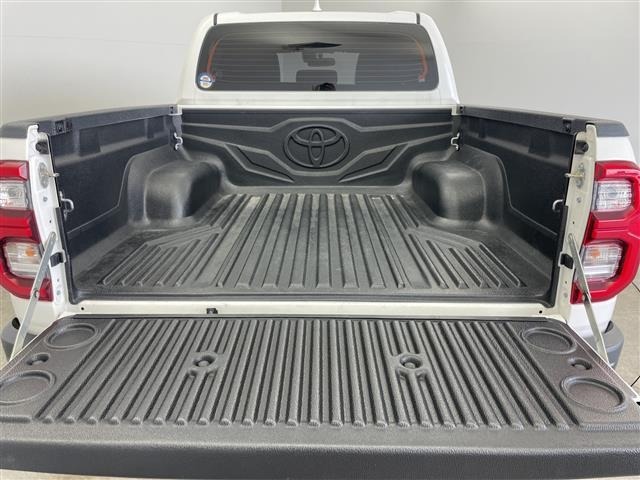Toyota HILUX 2021 8568923-8