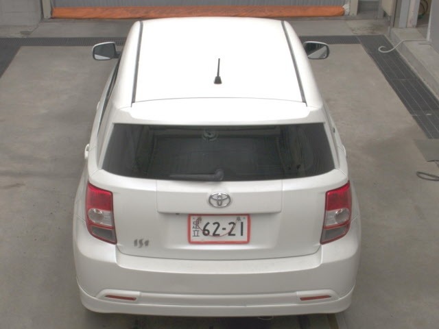 Toyota IST 2011 8575379-7
