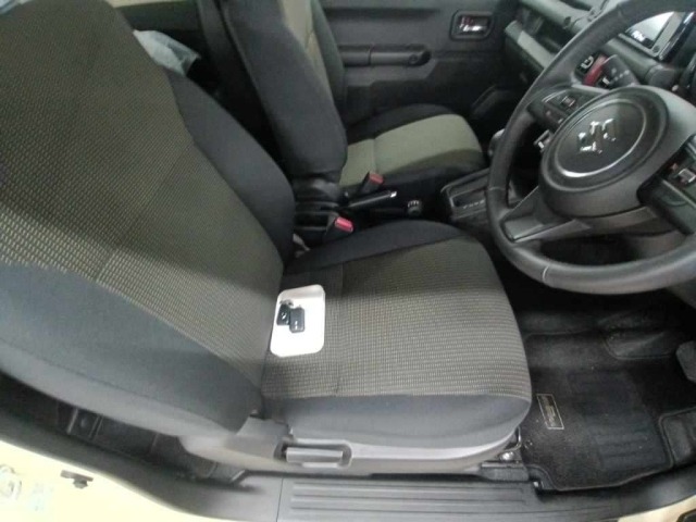 Suzuki JIMNY SIERRA 2024 8583802-10
