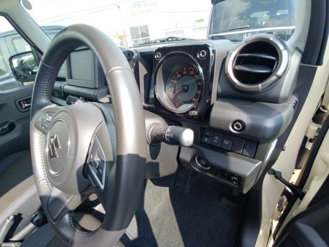 Suzuki JIMNY SIERRA 2023 8583809-9