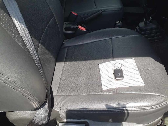 Suzuki JIMNY SIERRA 2023 8583871-10