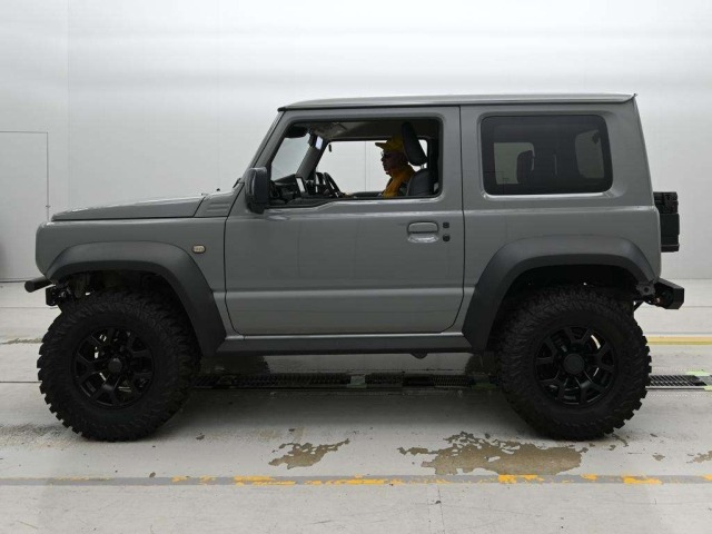 Suzuki JIMNY SIERRA 2023 8583871-4