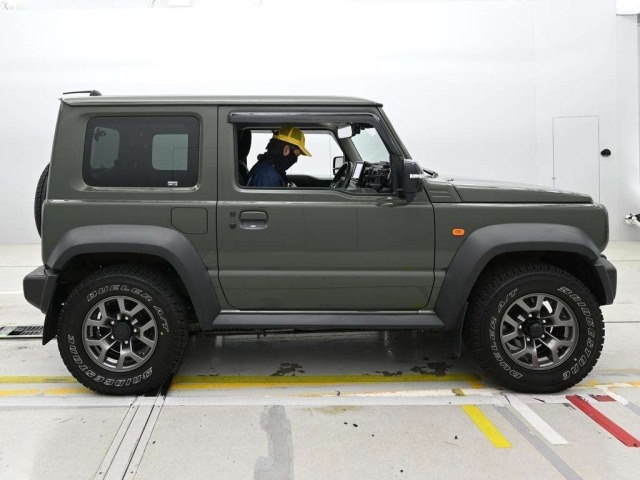 Suzuki JIMNY SIERRA 2020 8583890-3