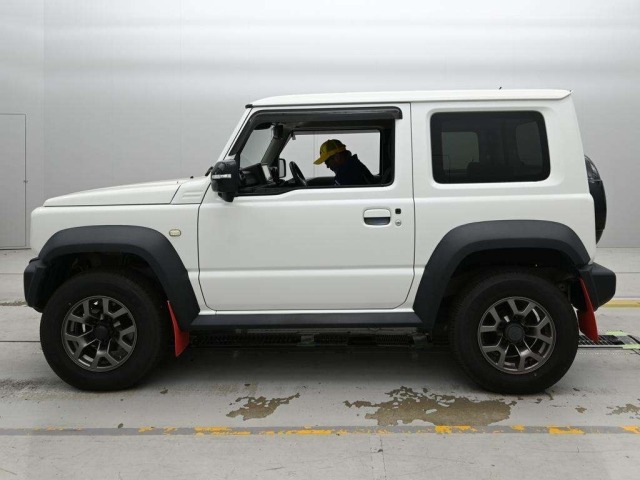 Suzuki JIMNY SIERRA 2022 8583911-4