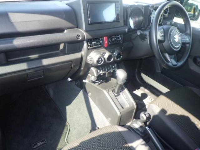 Suzuki JIMNY SIERRA 2022 8583926-3