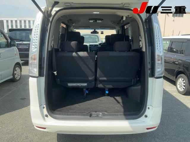 Suzuki LANDY 2015 8584031-7