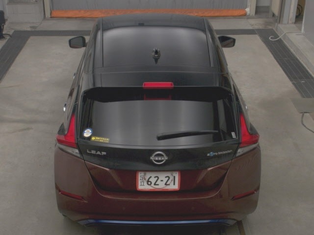 Nissan LEAF 2021 8583561-7