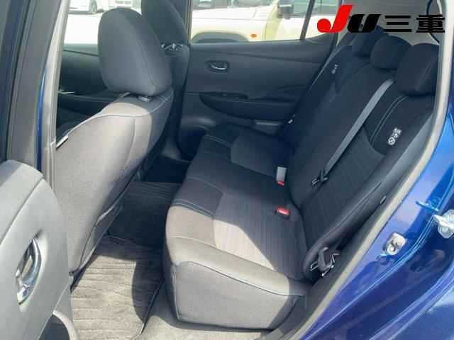 Nissan LEAF 2021 8583572-10