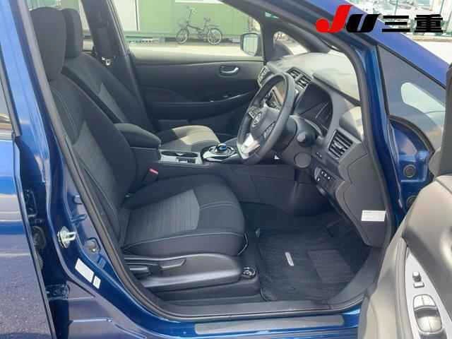 Nissan LEAF 2021 8583572-4