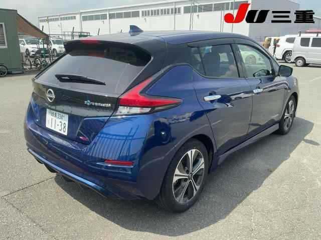 Nissan LEAF 2021 8583572-6