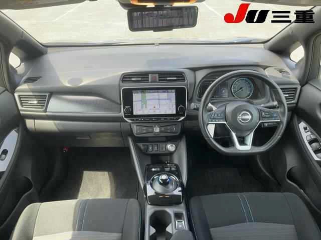 Nissan LEAF 2021 8583572-8