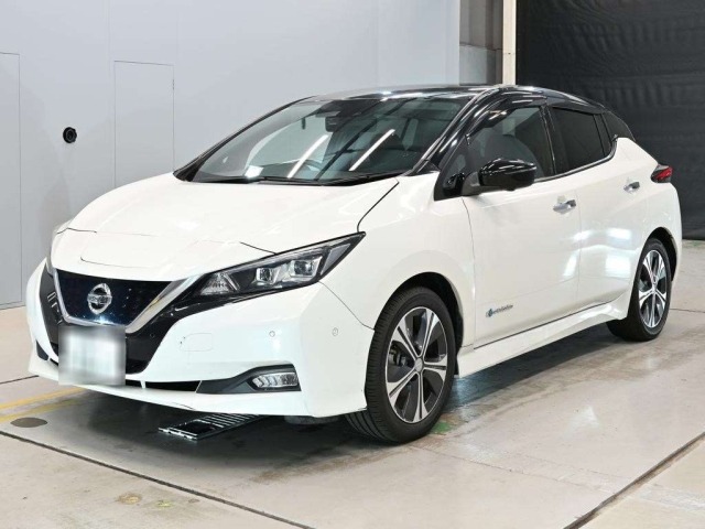 Nissan LEAF 2018 8583573-0