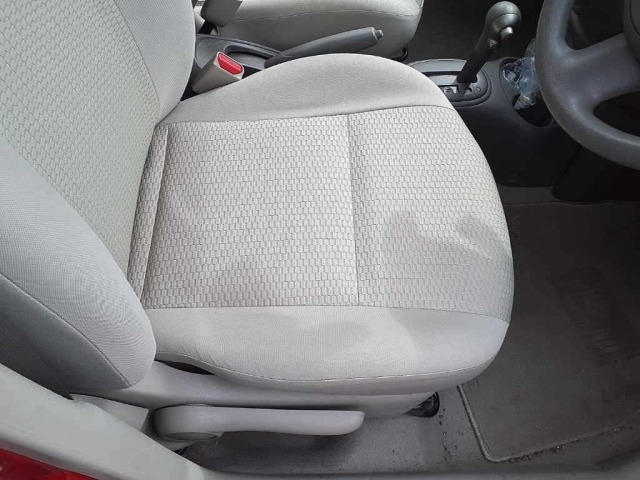 Nissan MARCH 2011 8568735-8