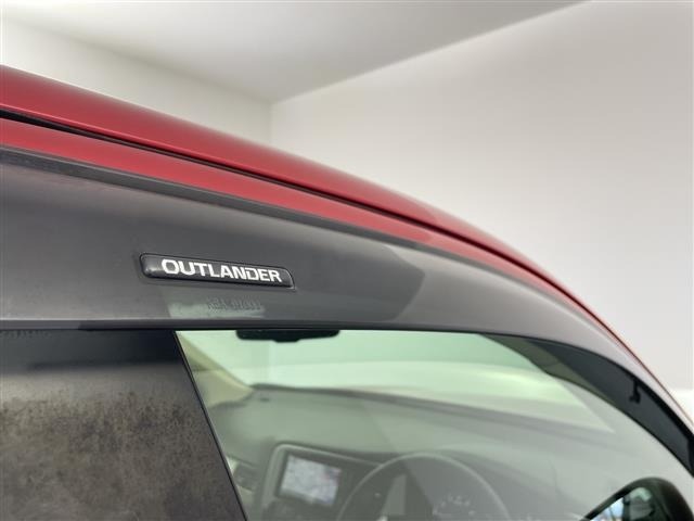 Mitsubishi OUTLANDER 2016 8584506-11