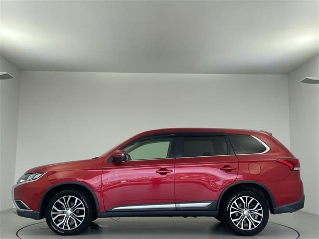 Mitsubishi OUTLANDER 2016 8584506-14