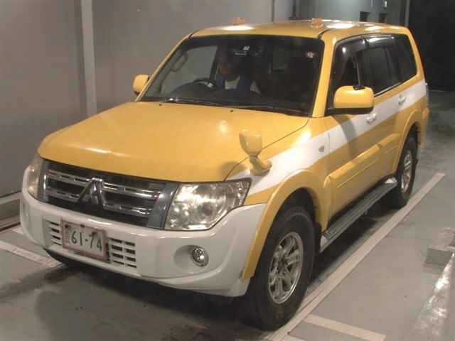 Mitsubishi PAJERO 2014 8582962-4