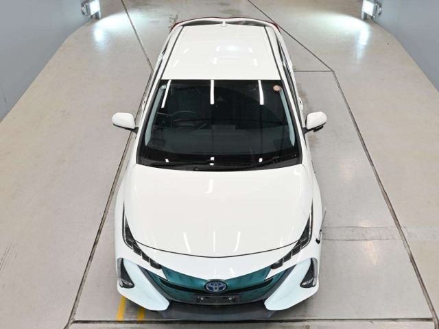 Toyota PRIUS PHV 2017 8582131-7