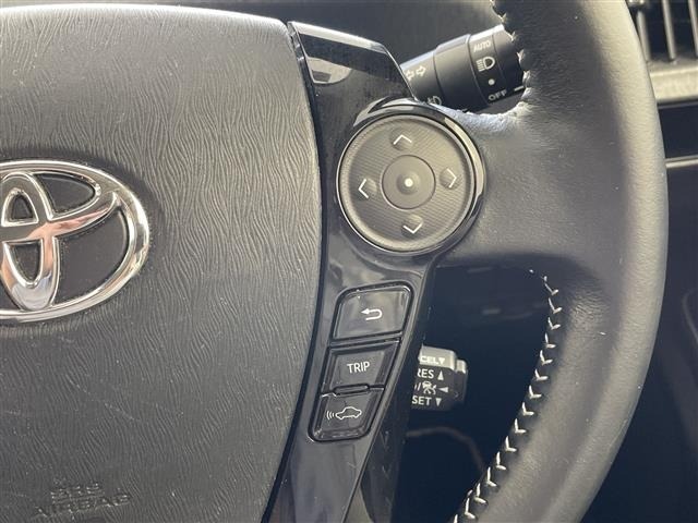 Toyota PRIUS 2018 8570425-12