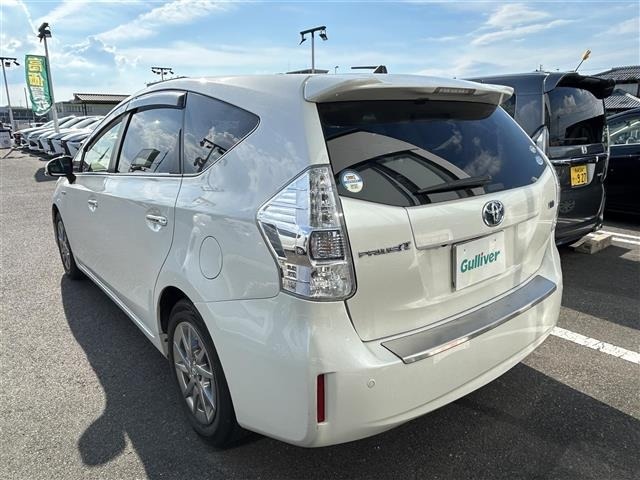 Toyota PRIUS 2015 8570430-1