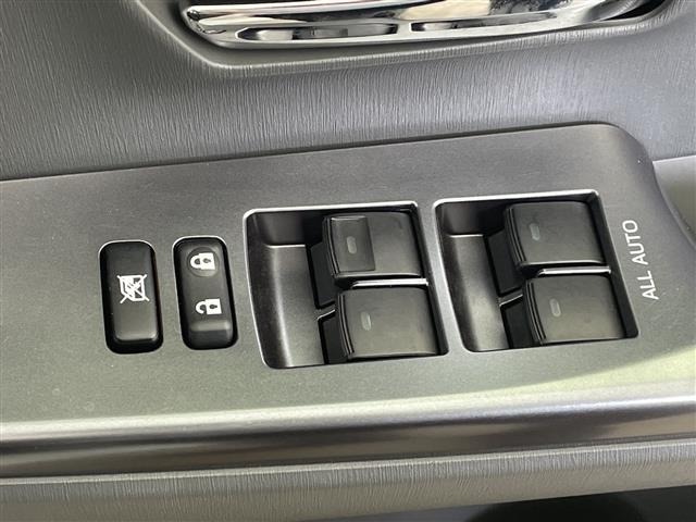 Toyota PRIUS 2014 8570439-2