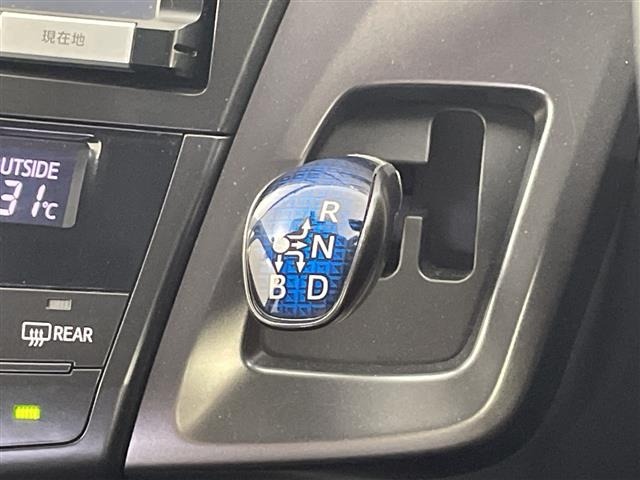 Toyota PRIUS 2014 8570439-7