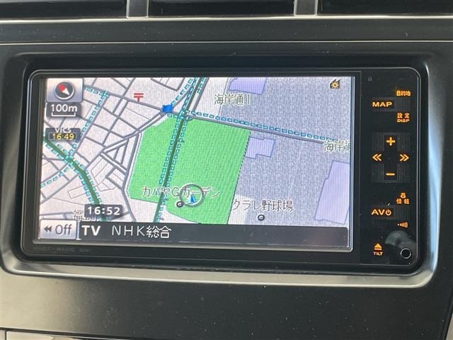 Toyota PRIUS 2013 8570440-15