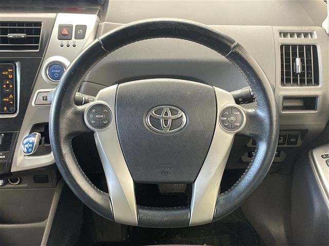Toyota PRIUS 2013 8570440-17