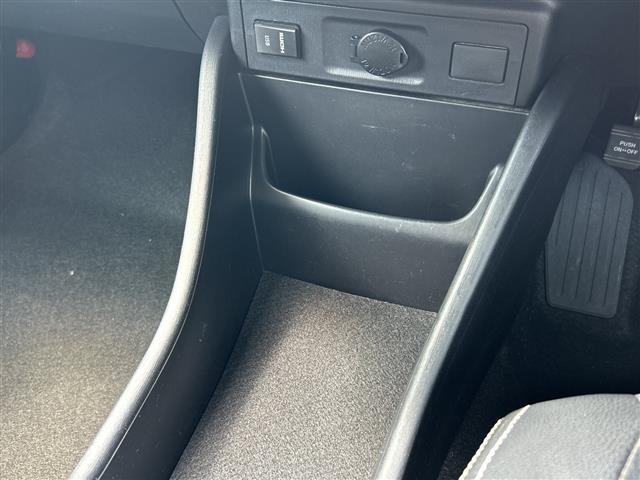 Toyota PRIUS 2015 8570441-22