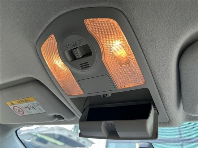 Toyota PRIUS 2015 8570441-9