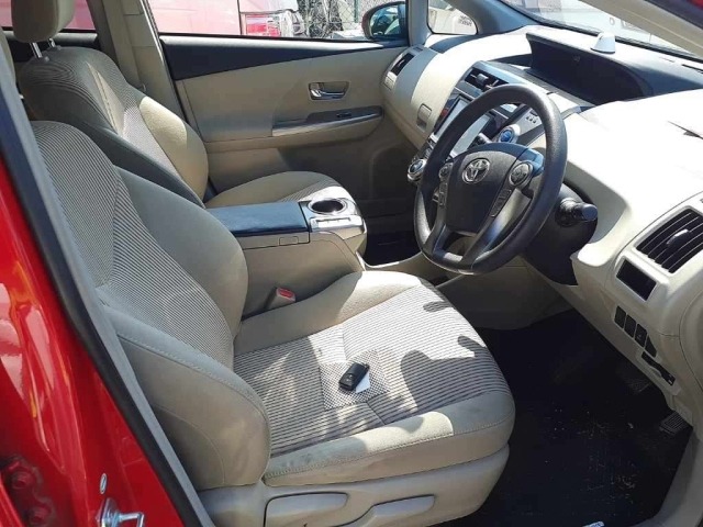 Toyota PRIUS 2015 8570515-10